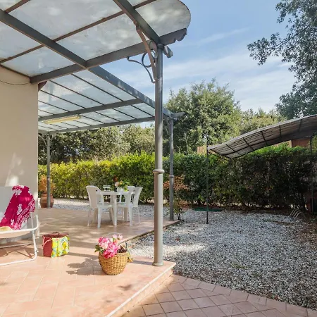 Michelangelo I By Interhome * מרינה די פיאטרסנטה